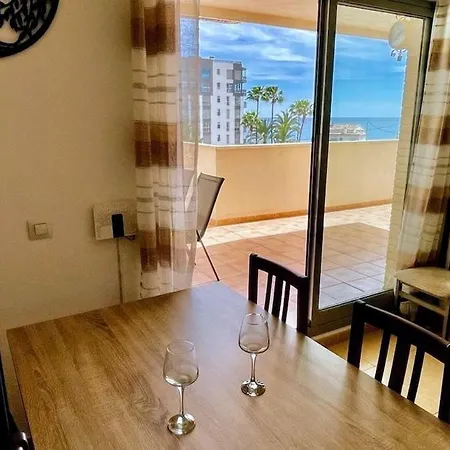 Apartment Centrico, 3 Minutes To Arenal-bol *