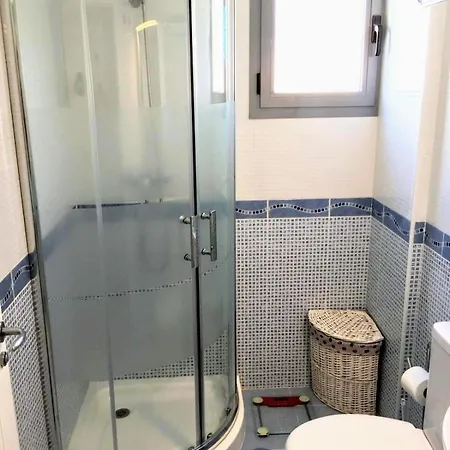 Centrico, 3 Minutes To Arenal-bol Apartment *