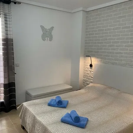 Apartment Centrico, 3 Minutes To Arenal-bol *